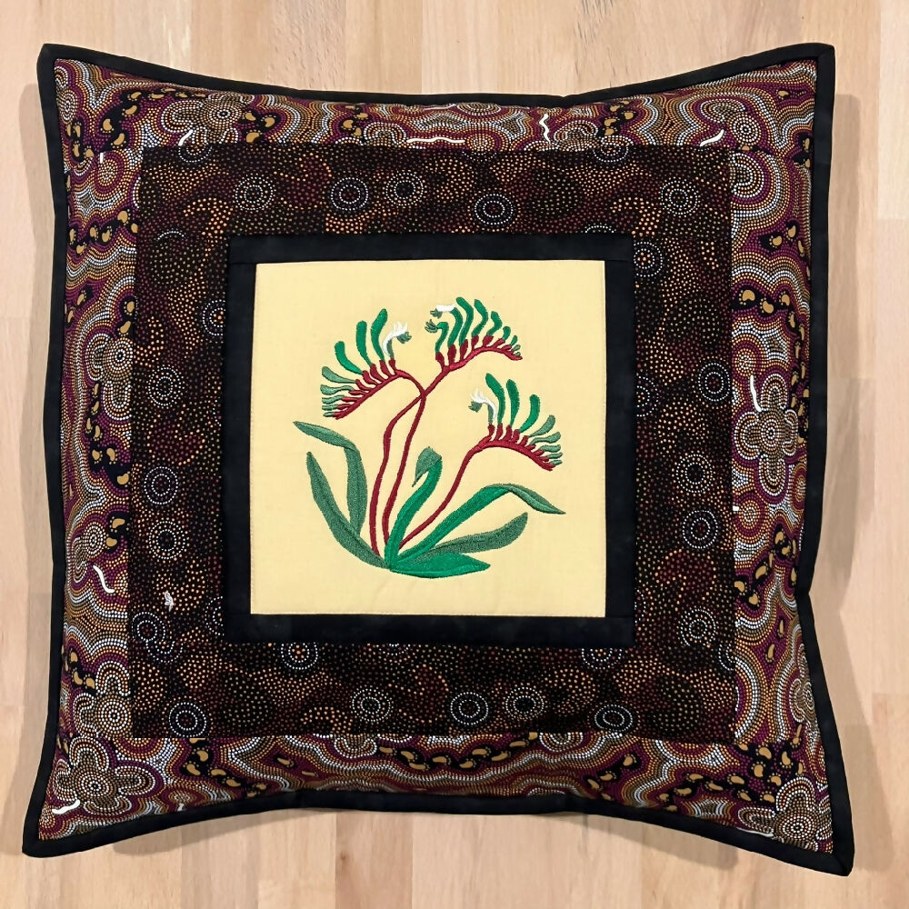 cushion-cover-handmade-Australia-kangaroo-paw_2