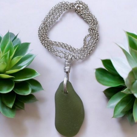 Green Seaglass Necklace