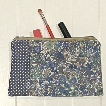 Grey and blue flowers purse