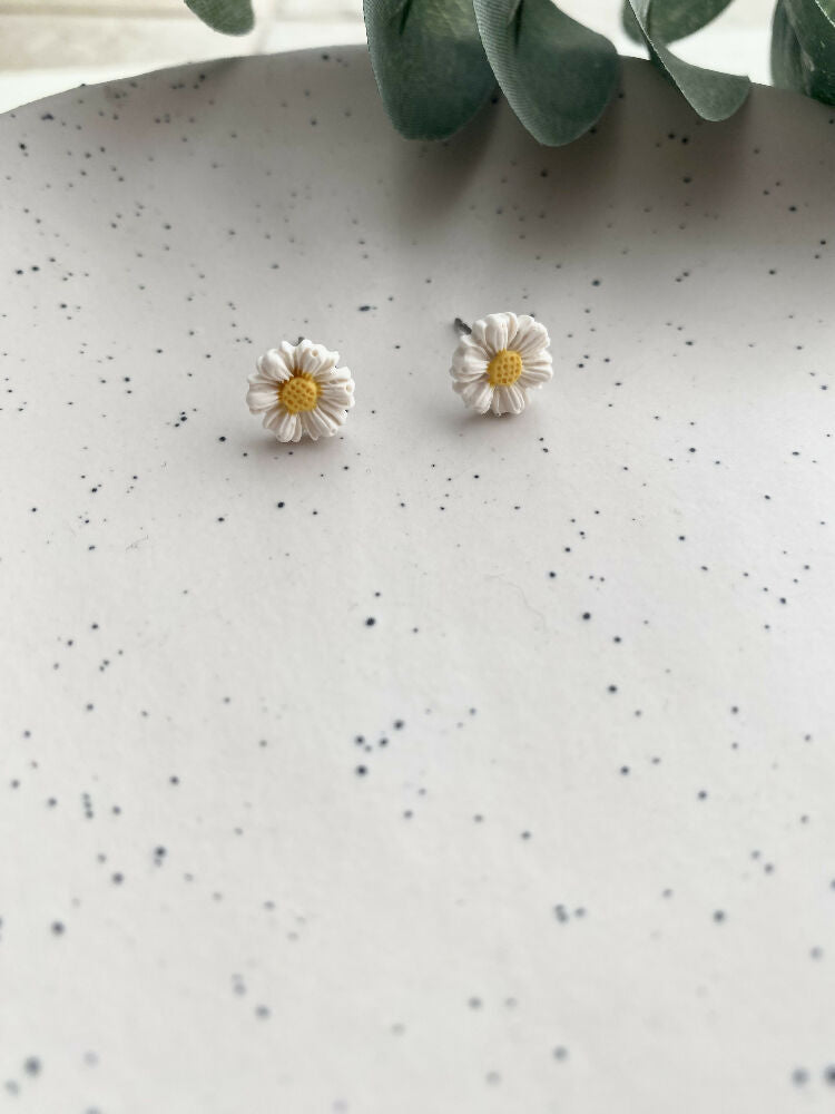 Tiny Flower Studs