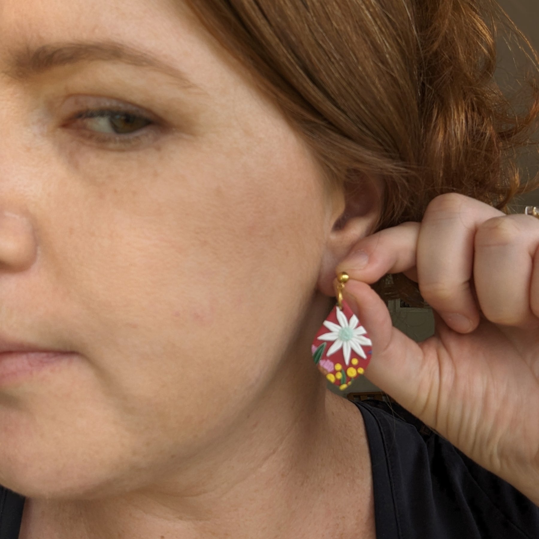 Mustard Native small Dangle