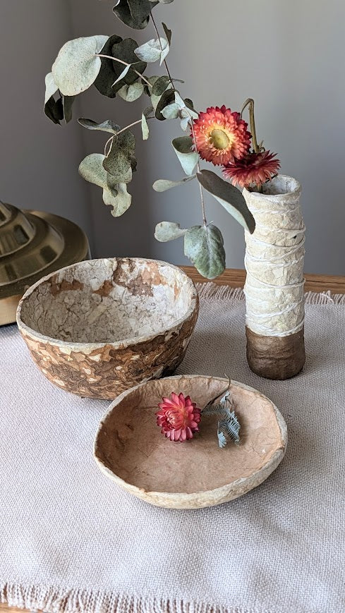 Eco Paper Dish – Handcrafted Organic Décor Tray