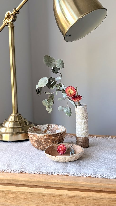 Eco Paper Dish – Handcrafted Organic Décor Tray