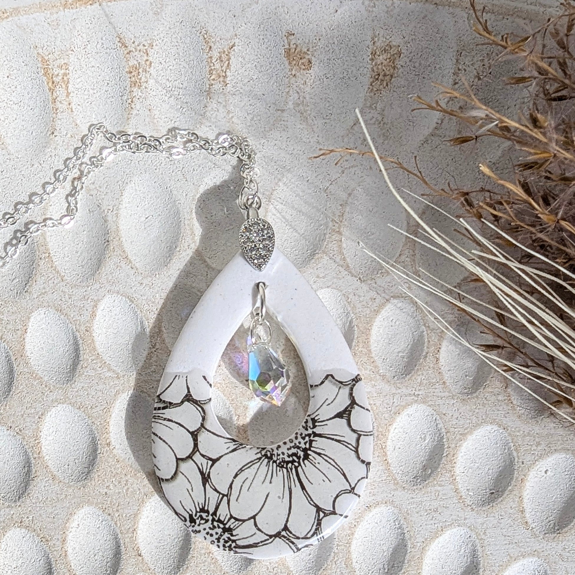 Black and White Floral Pendant and Earrings Set