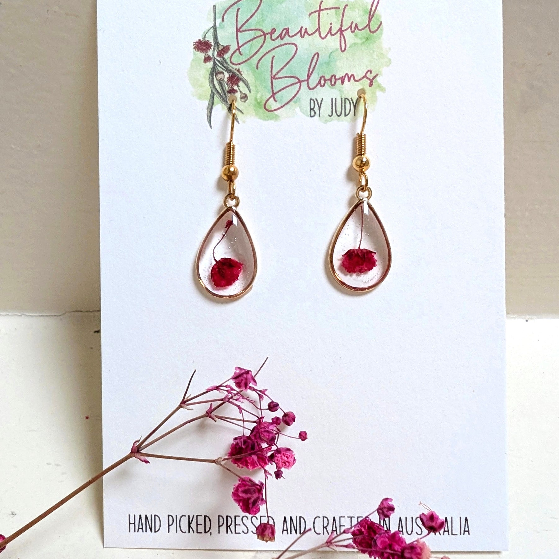 Real flowers in resin, Magenta Baby's Breath collection