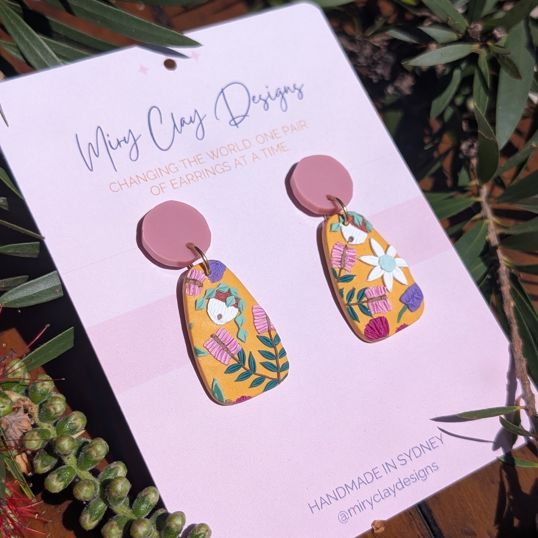 Mustard Native Medium Dangle