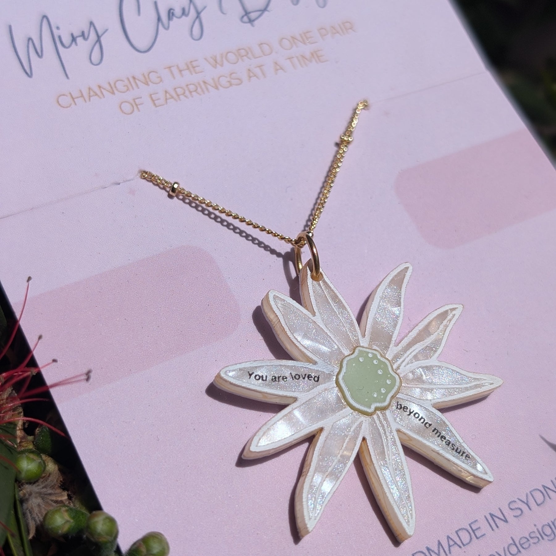 Af-fleur-mation Flannel Necklace