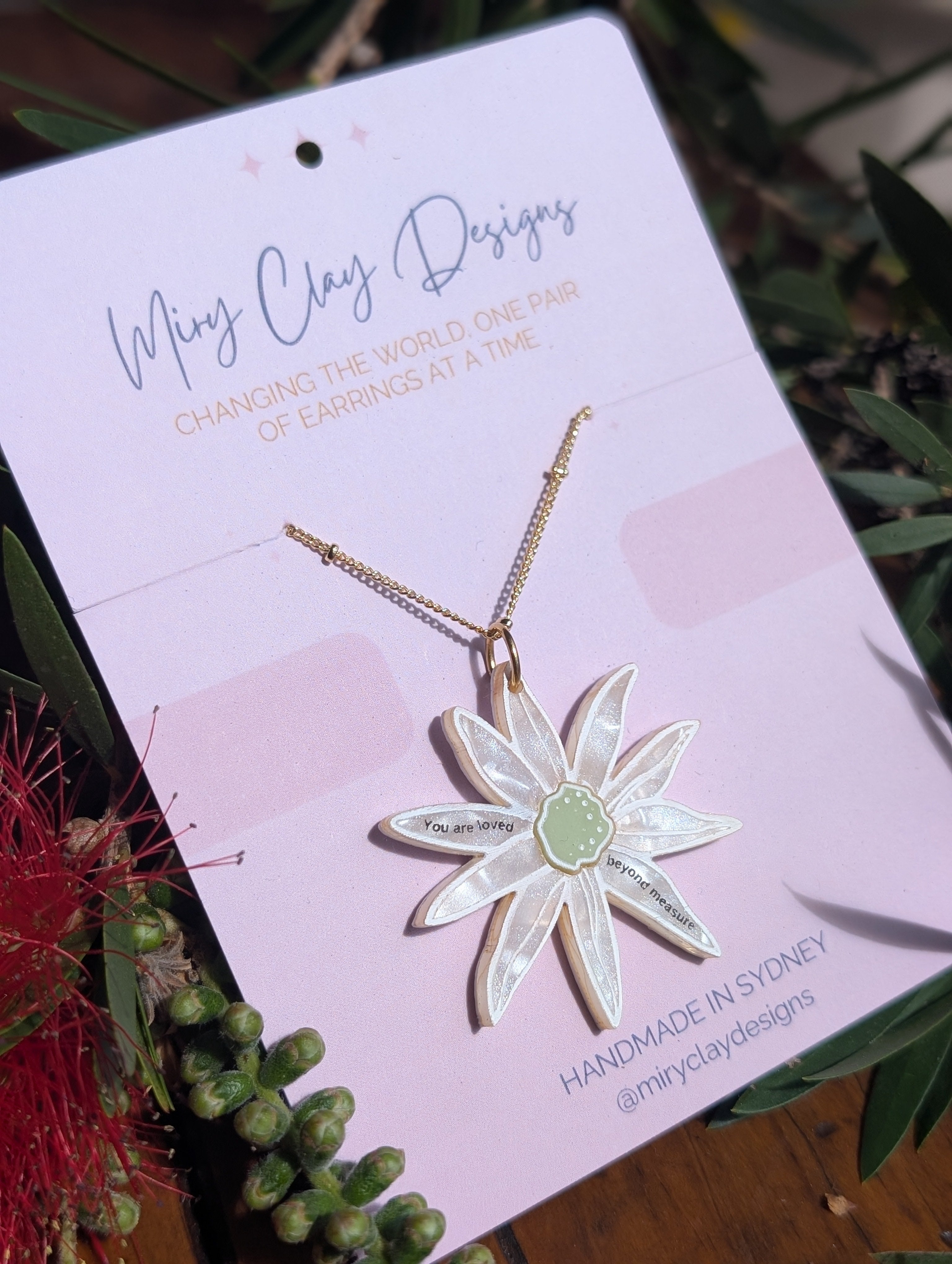 Af-fleur-mation Flannel Necklace