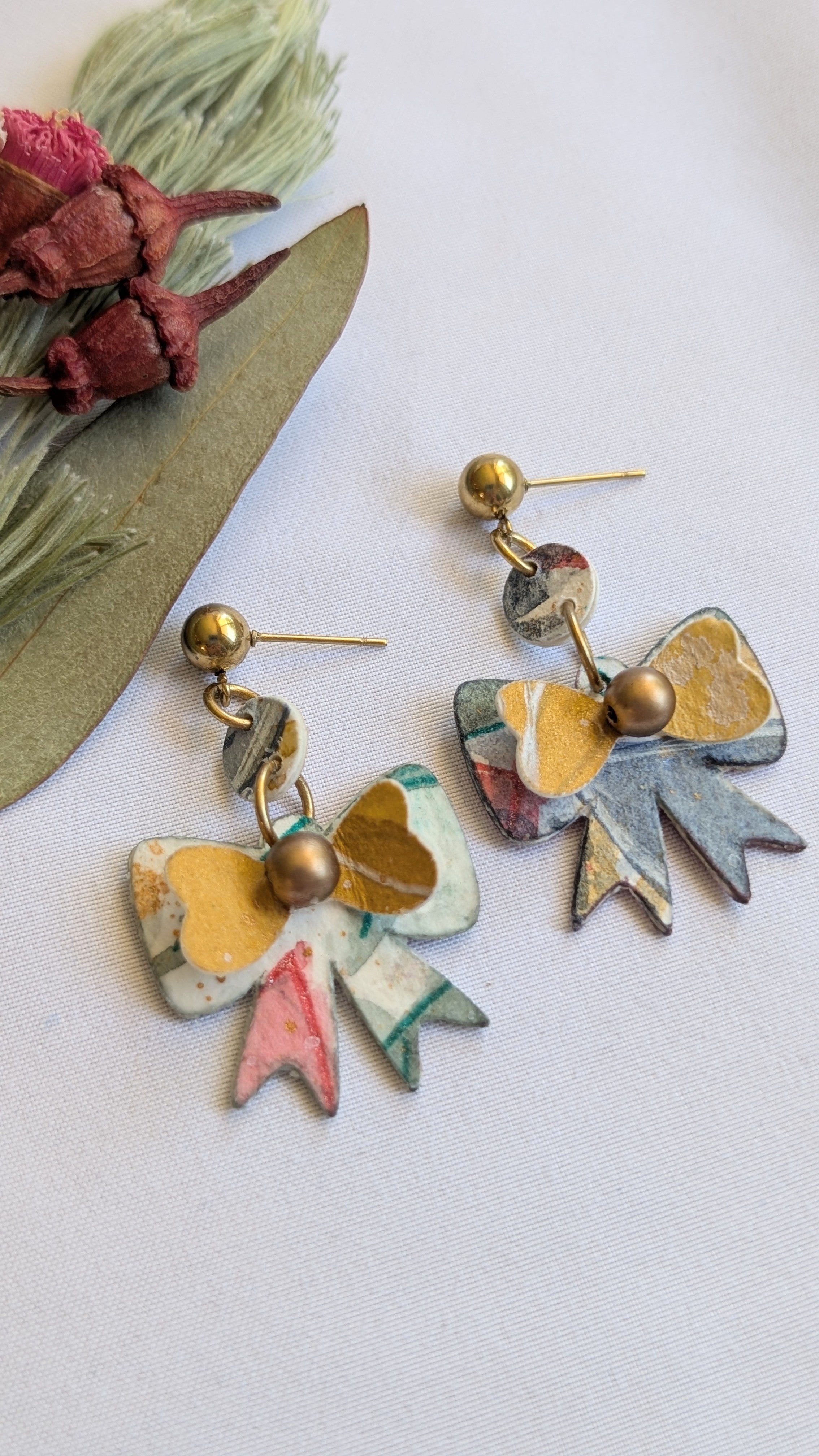 Christmas Bow Earrings – Hand-Painted Paper Jewellery