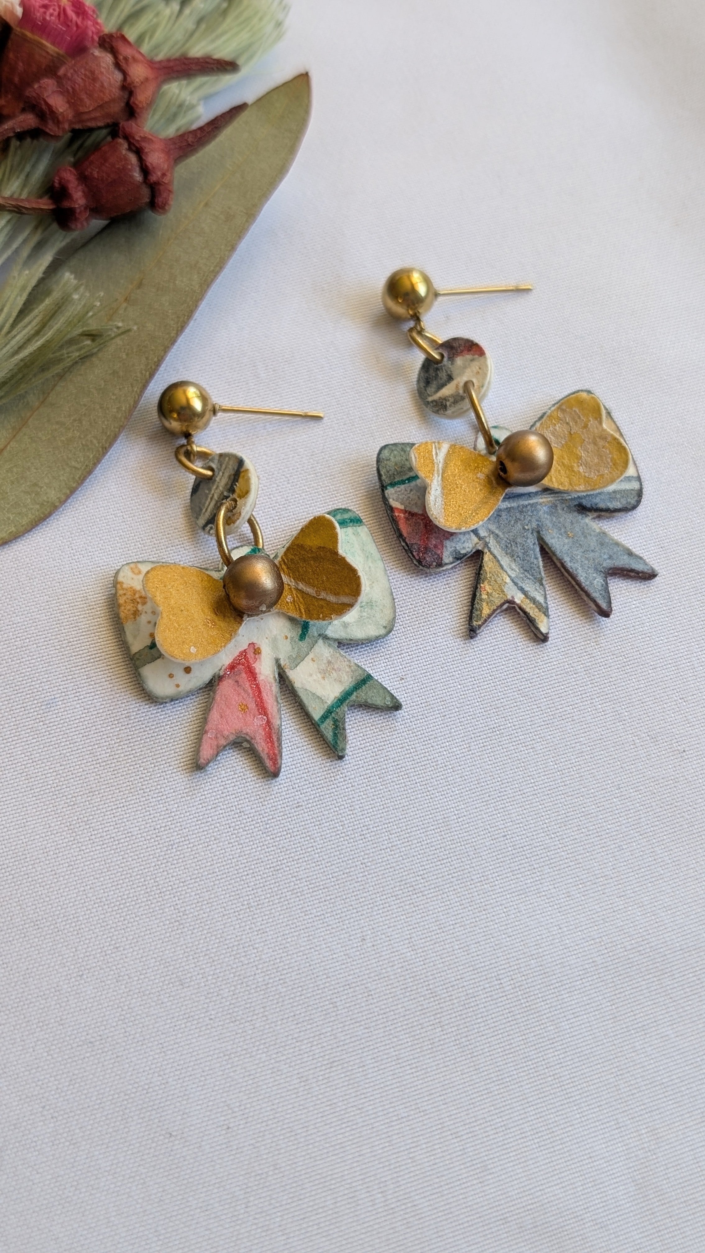 Christmas Bow Earrings – Hand-Painted Paper Jewellery