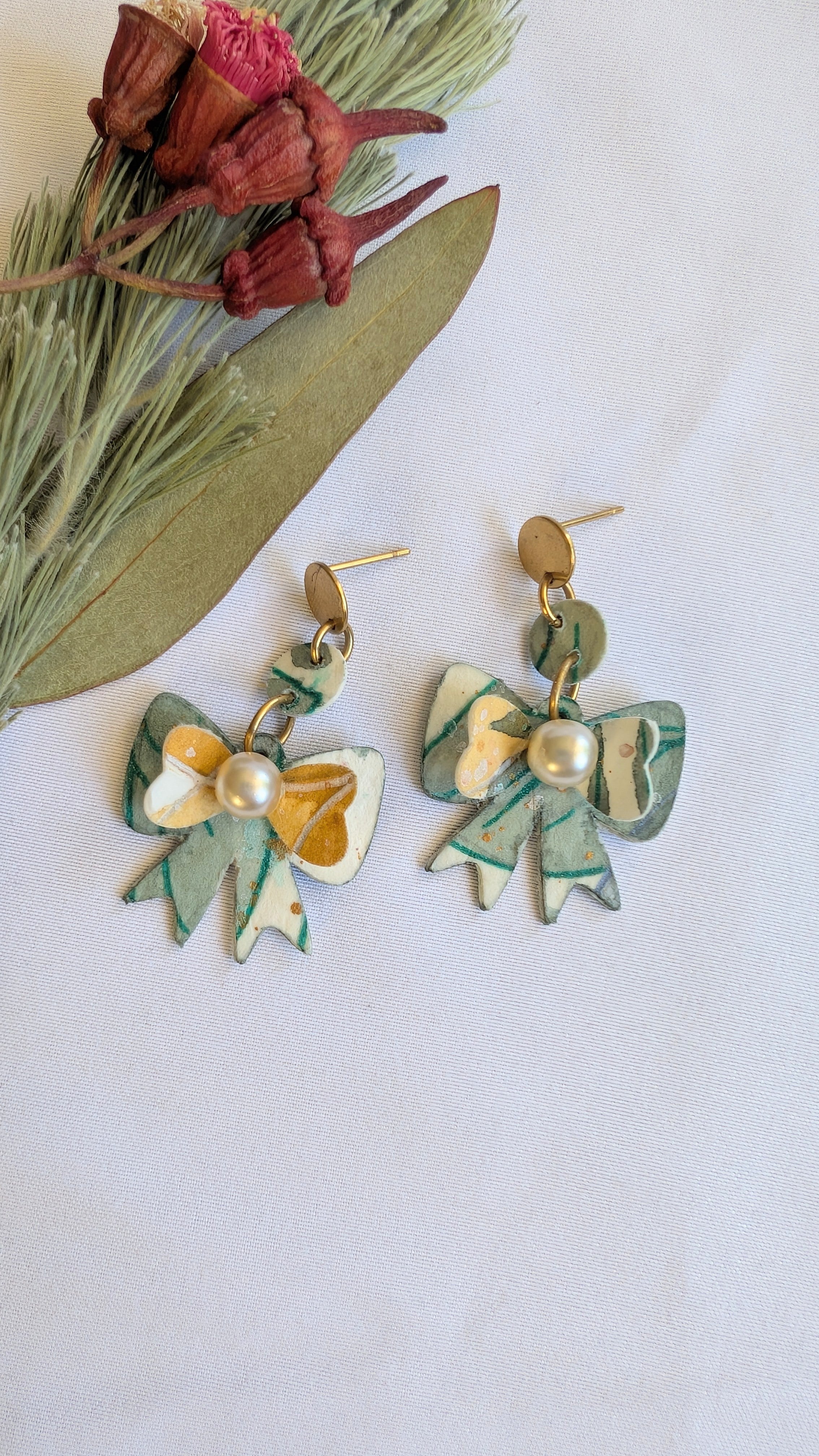 Christmas Bow Earrings – Hand-Painted Paper Jewellery