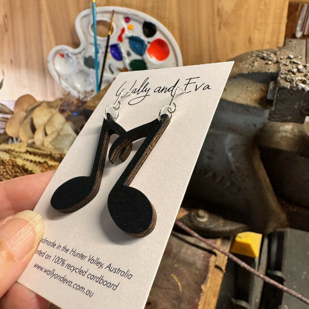wally-and-eva-australian-hand-painted-wood-and-sterling-silver-music-note-earrings-6
