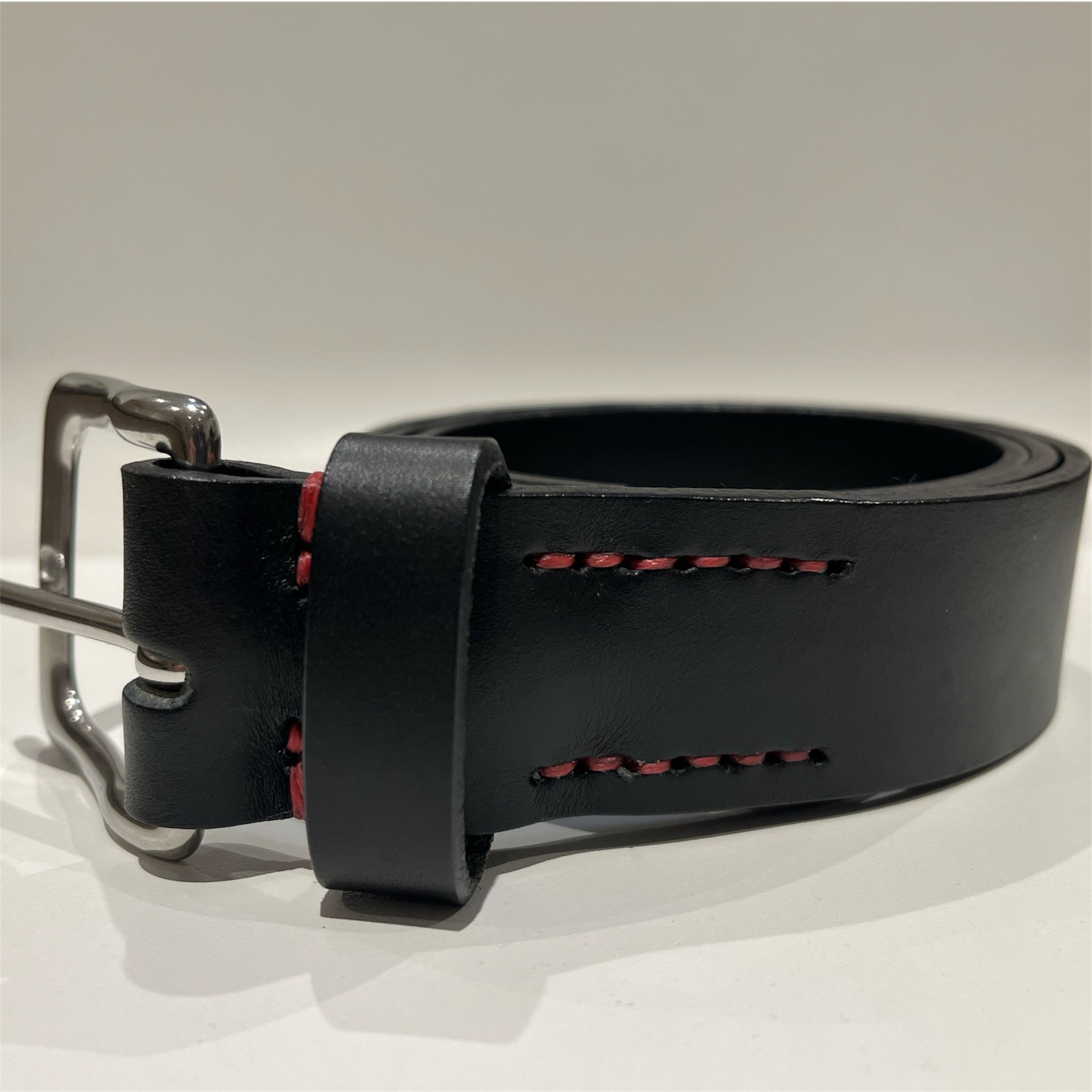 Italian leather belt - black