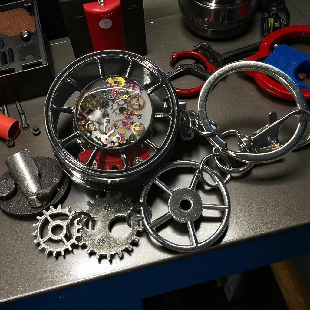 Steampunk watch parts tyre rim keyring
