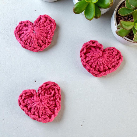 Crochet Hearts Magnets: Cotton Yarn Decorative Magnets