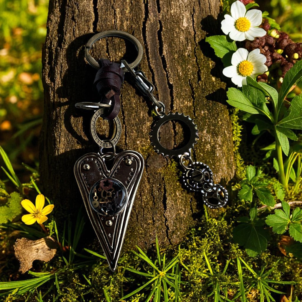 Steampunk watch parts golden heart keyring