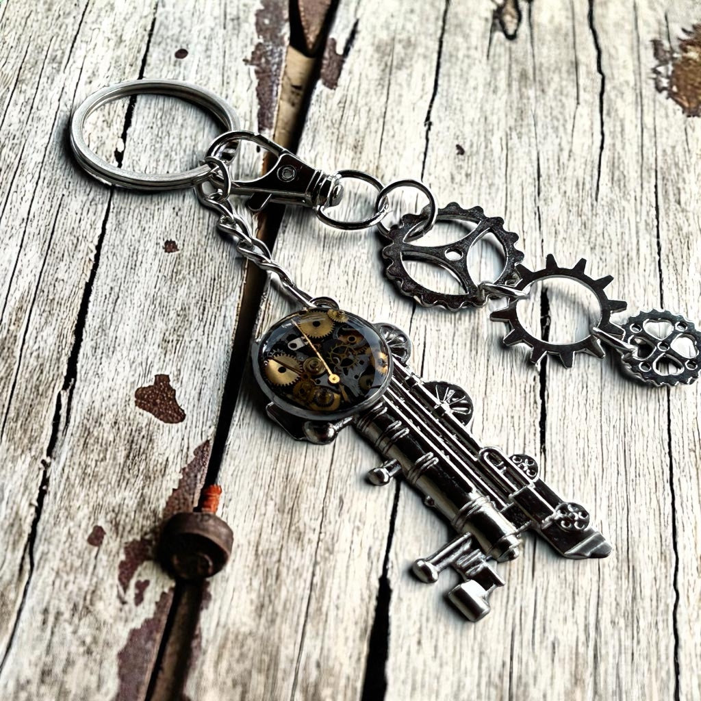Steampunk watch parts train keyring