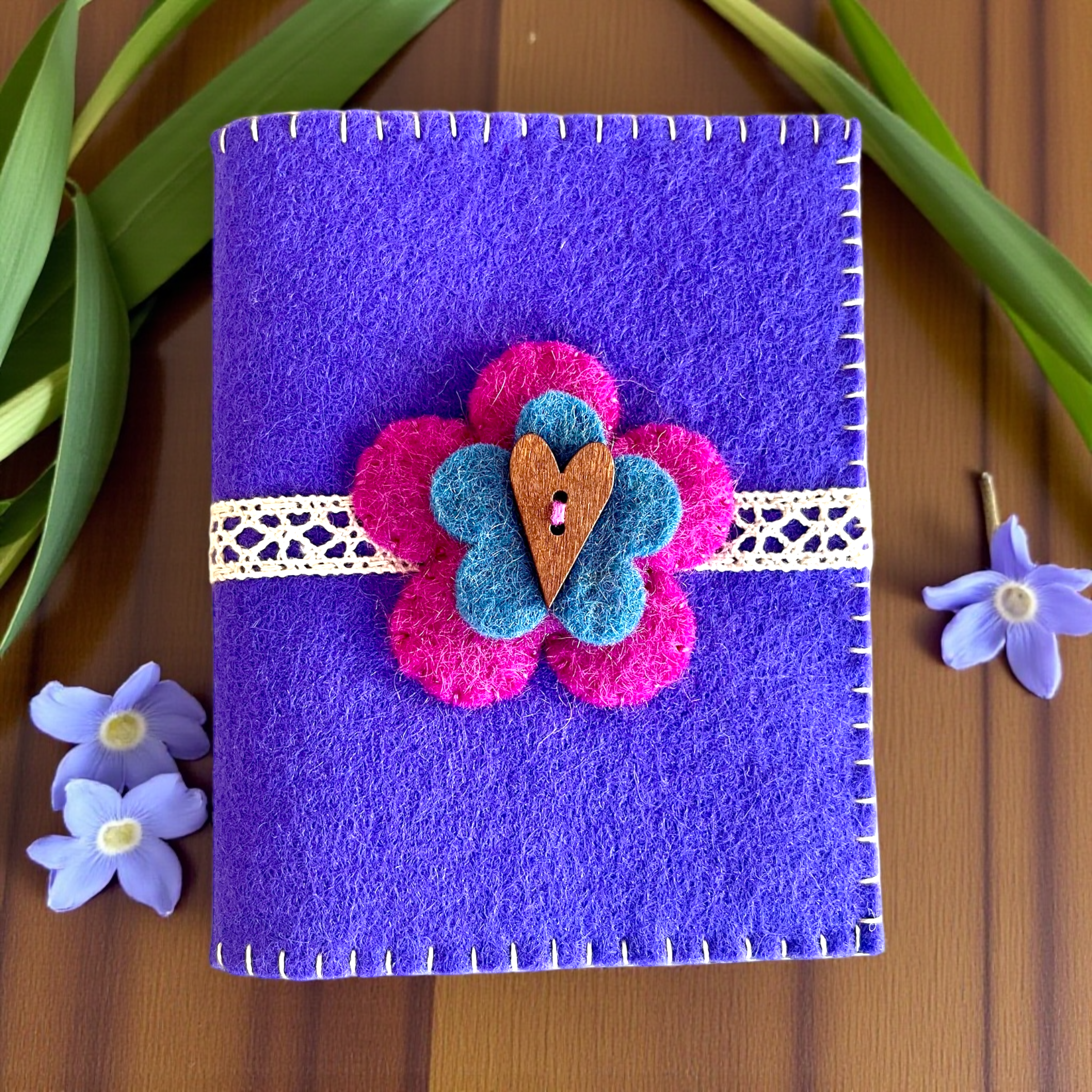 Handmade Felt Flower Design Needle Book