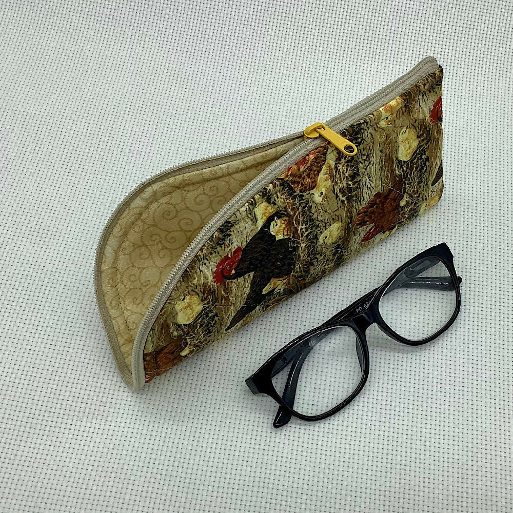 Hen And Chickens Glasses Case. Fabric, padded, lightly quilted.
