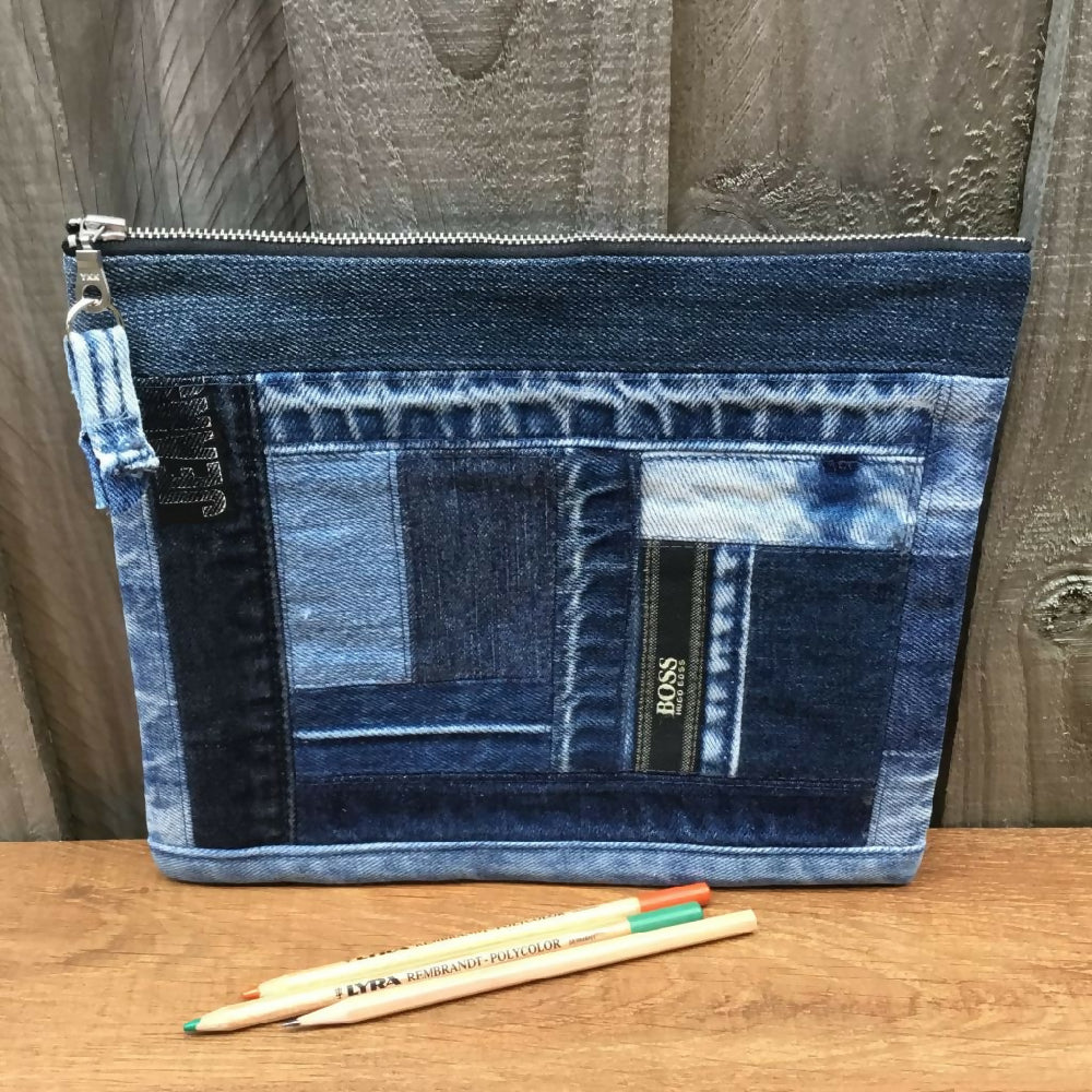 Upcycled_denim_pouch_17g