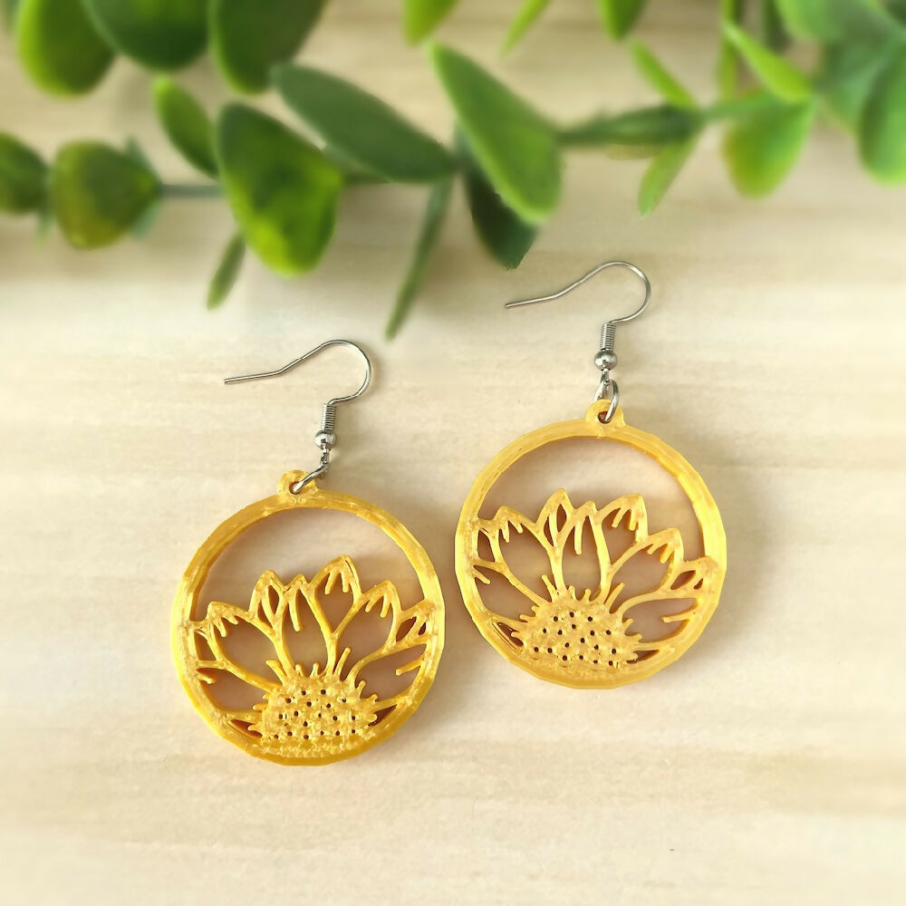 Australian-artist-handmade-jewellery-earrings-yellow-sunflower-earrings-round-a