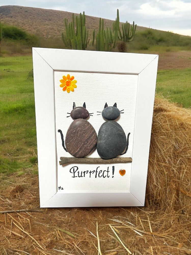 Pebble pictures - animals - pets