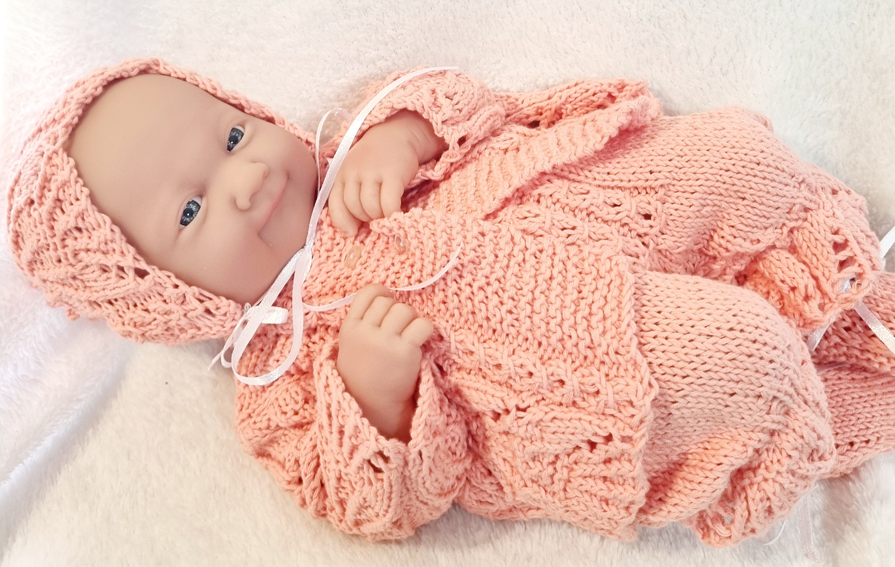 Hand knitted 4 piece Reborn Baby/Premmie Baby hand knitted outfit | Newborn gift set