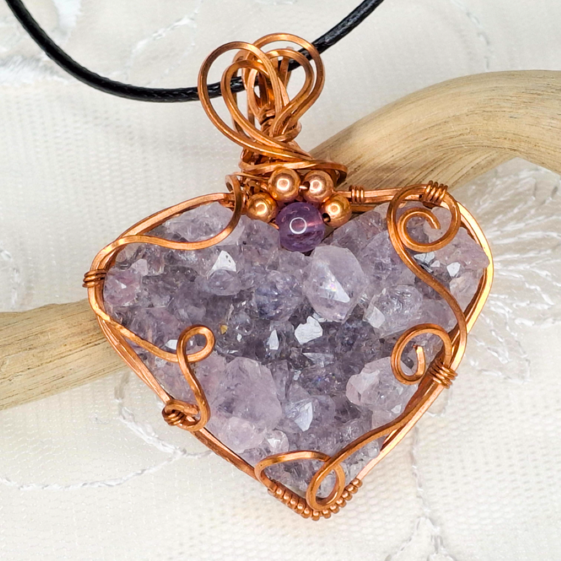 Twilight Heart – Copper Wire Wrapped Amethyst Pendant 5 x 3.7 cm