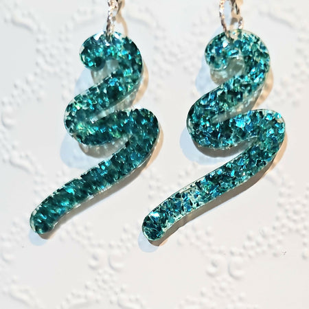 Gorgeous Sparkling Resin Squiggle Earrings in Turquoise Colours