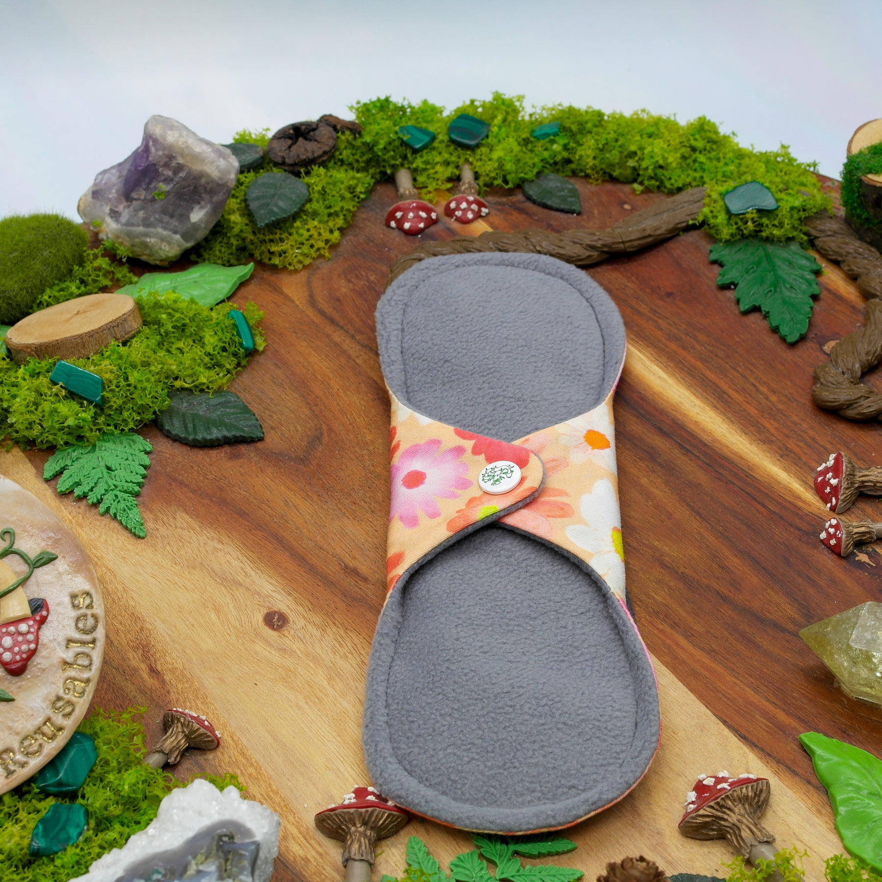 Eco-friendly reusable cloth pad 9" Heavy (Mishmash) - So Sweet