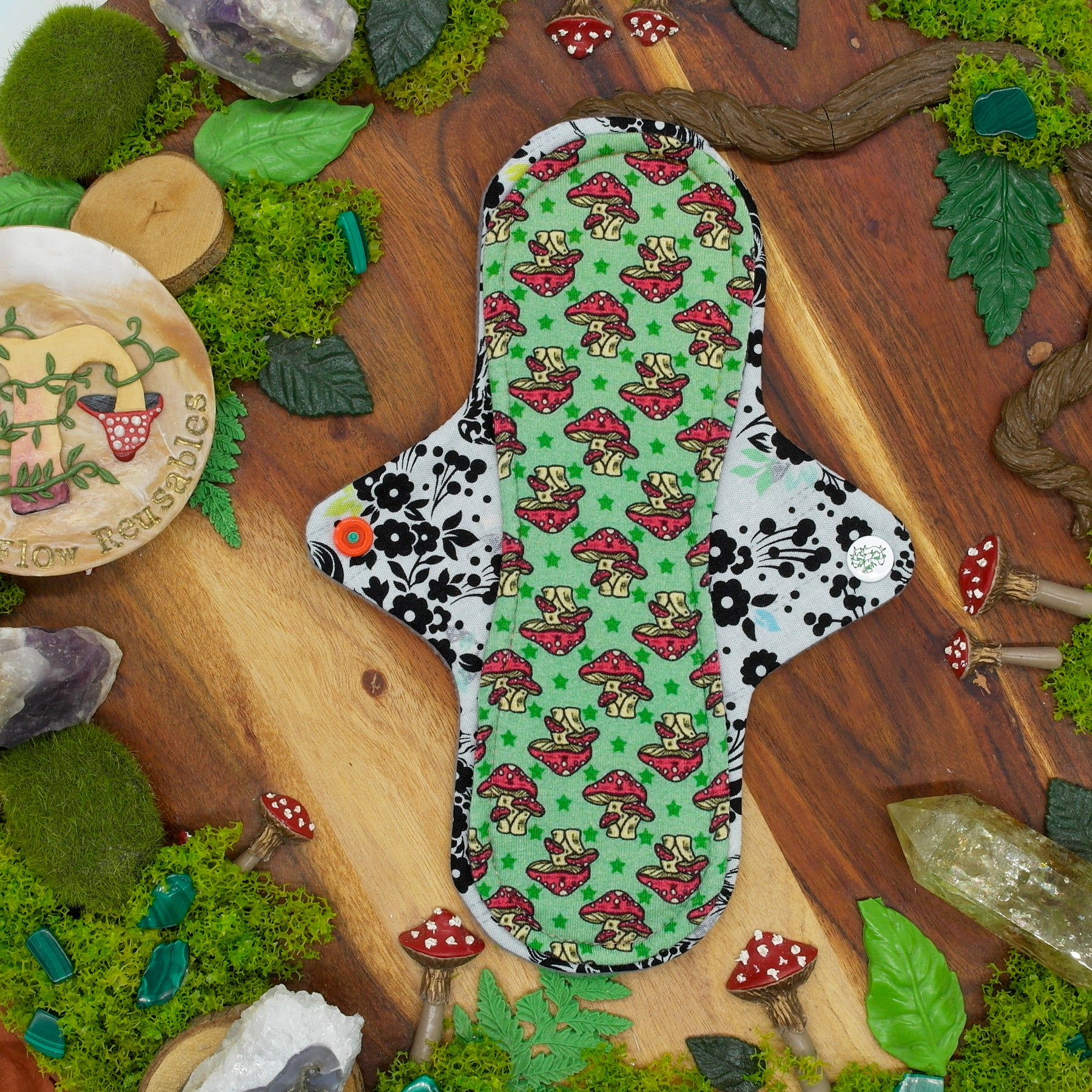 Eco-friendly reusable cloth pad 9" Heavy (Mishmash) - Mellow