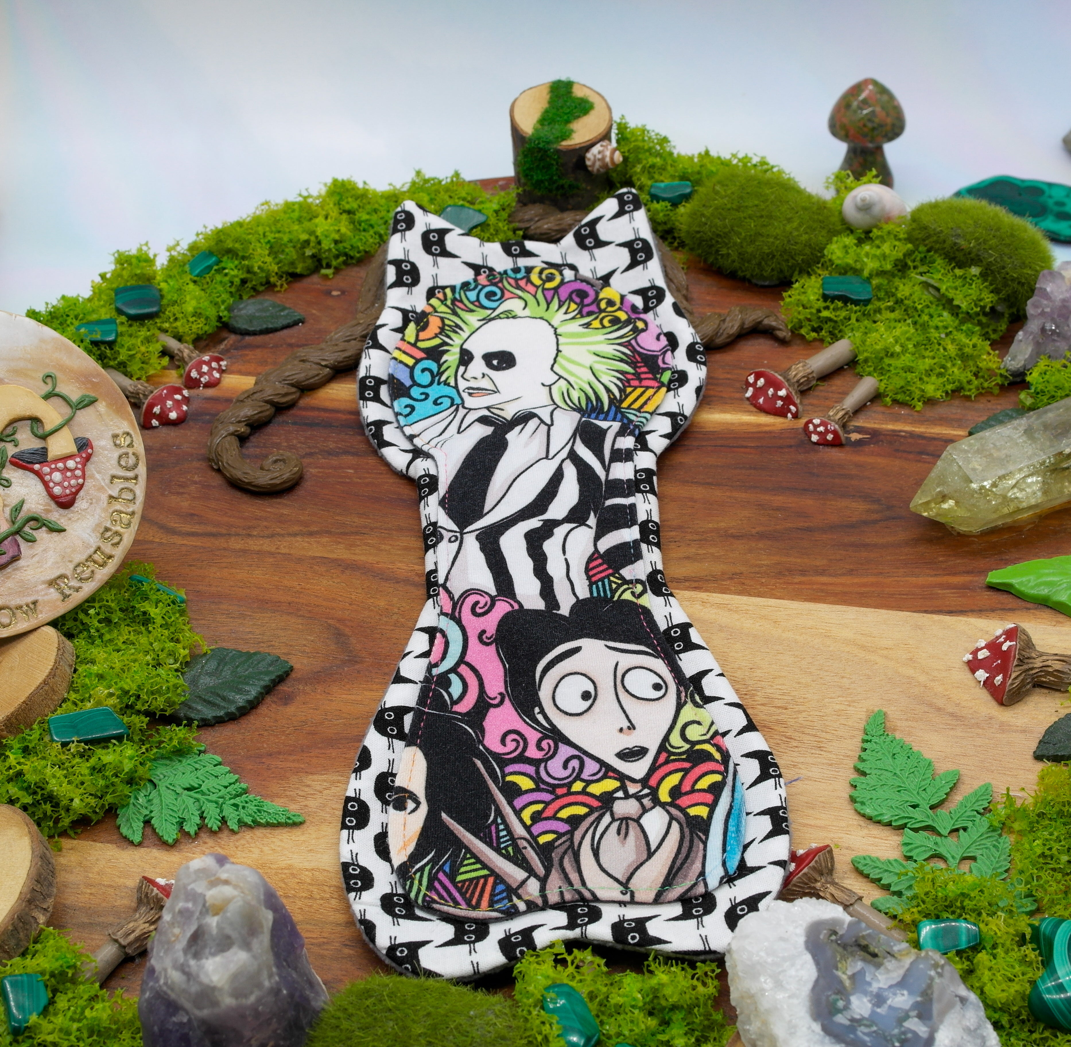 Reusable cloth pad 10" Moderate (Naomi's Kitty)