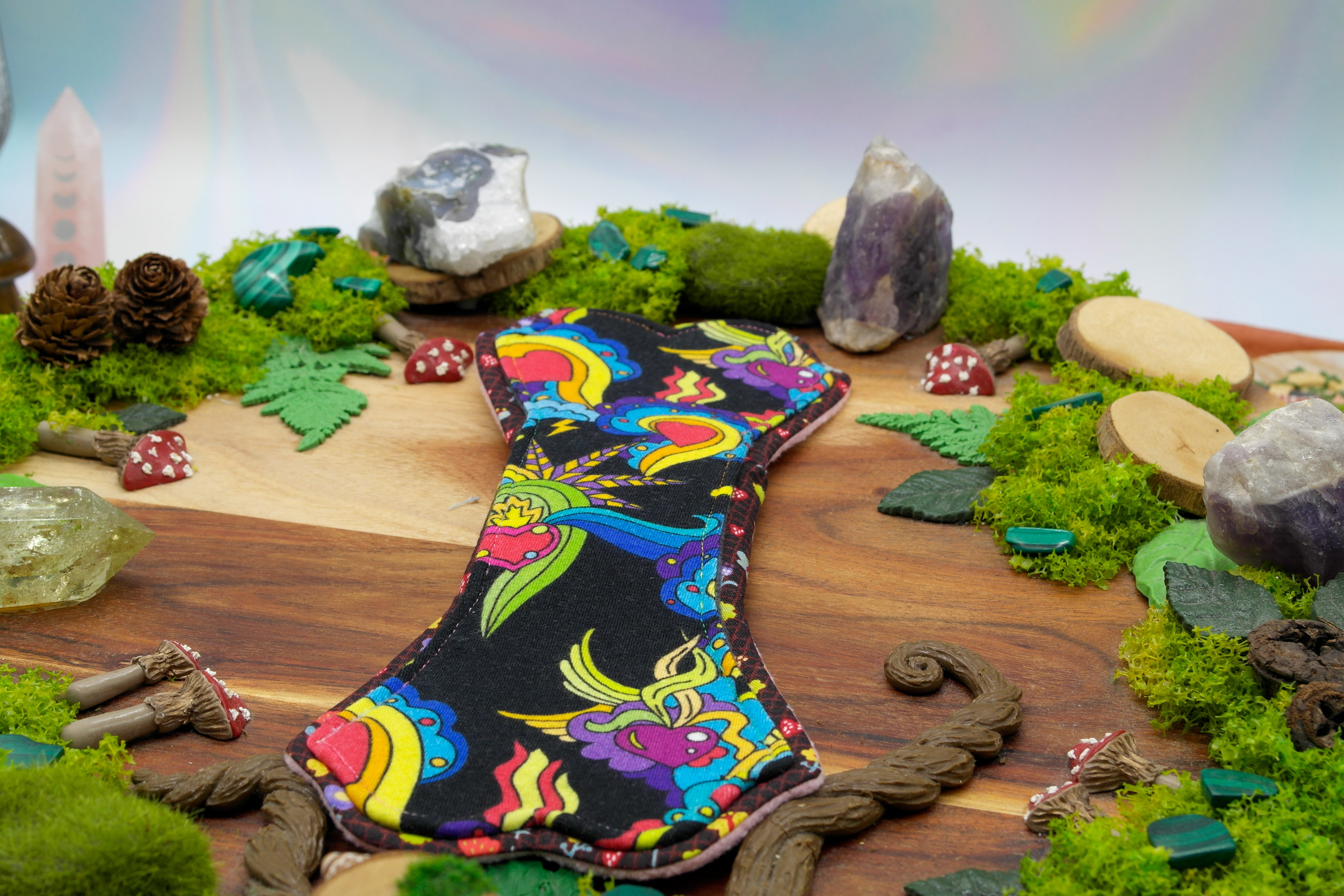 Reusable menstrual cloth pad 10" heavy (Lips of an Angel)