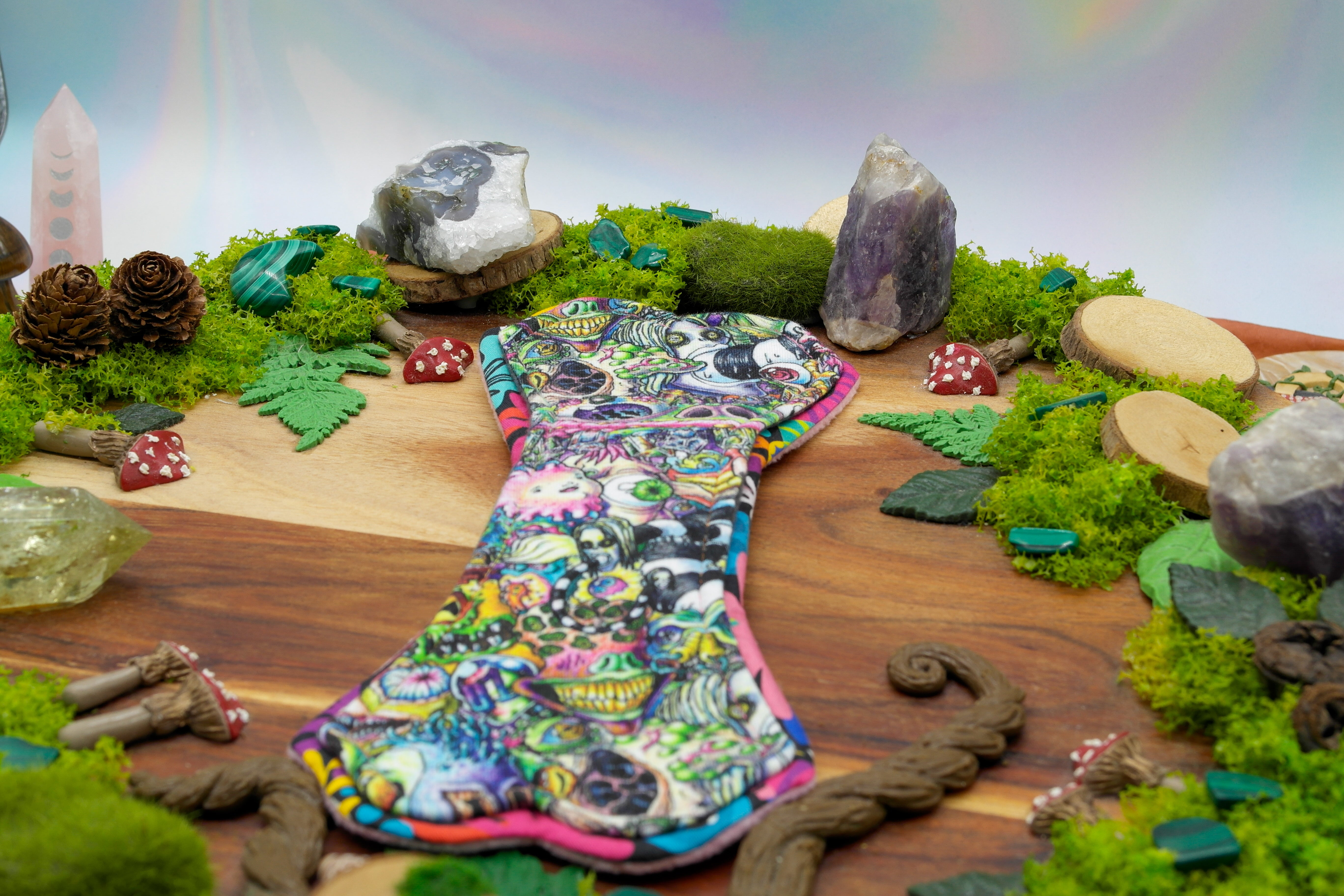 Reusable menstrual cloth pad 10" heavy (Lips of an Angel)