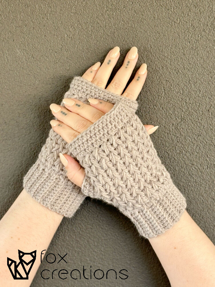 Feather Stitch Fingerless Gloves Crochet Pattern