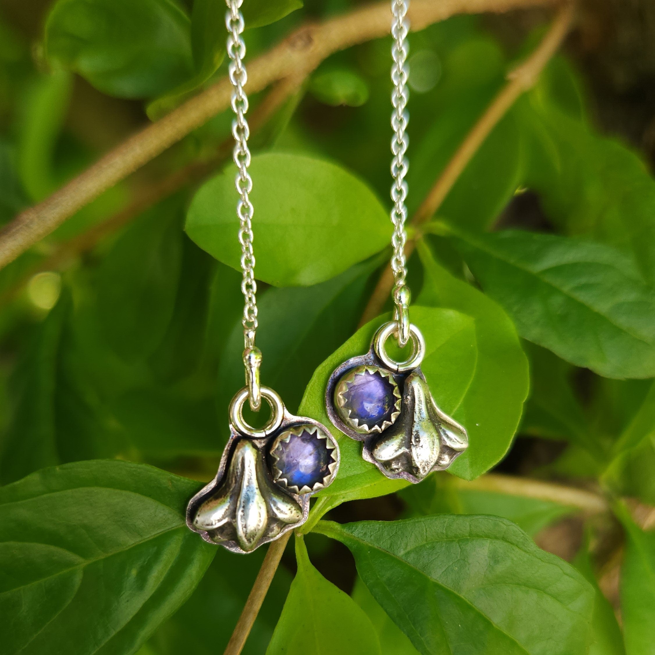 Sweet magnolias threader earrings with iolite stones