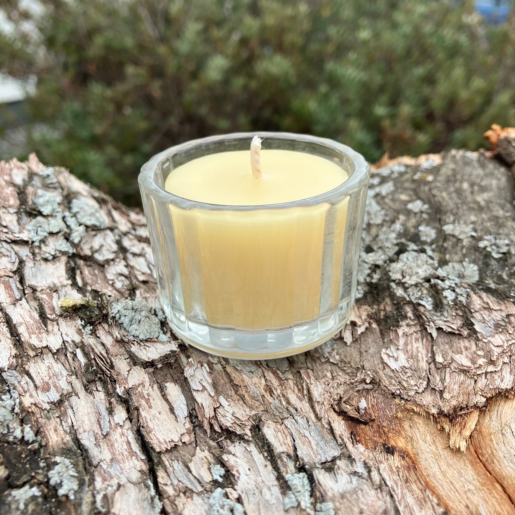 Sunburst Glow Beeswax Candle in Glass Jar