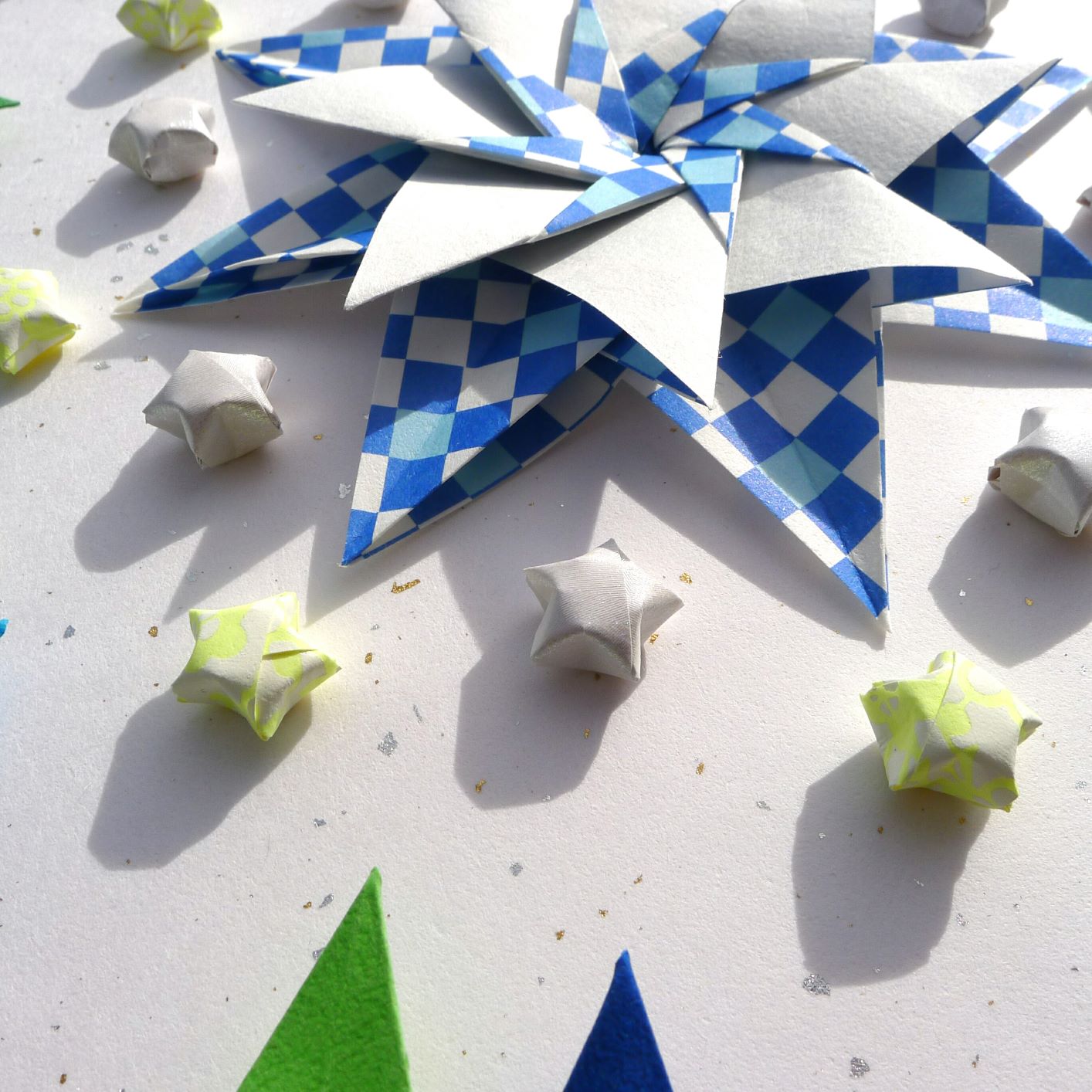 Happy flying together - stars and cranes for good luck