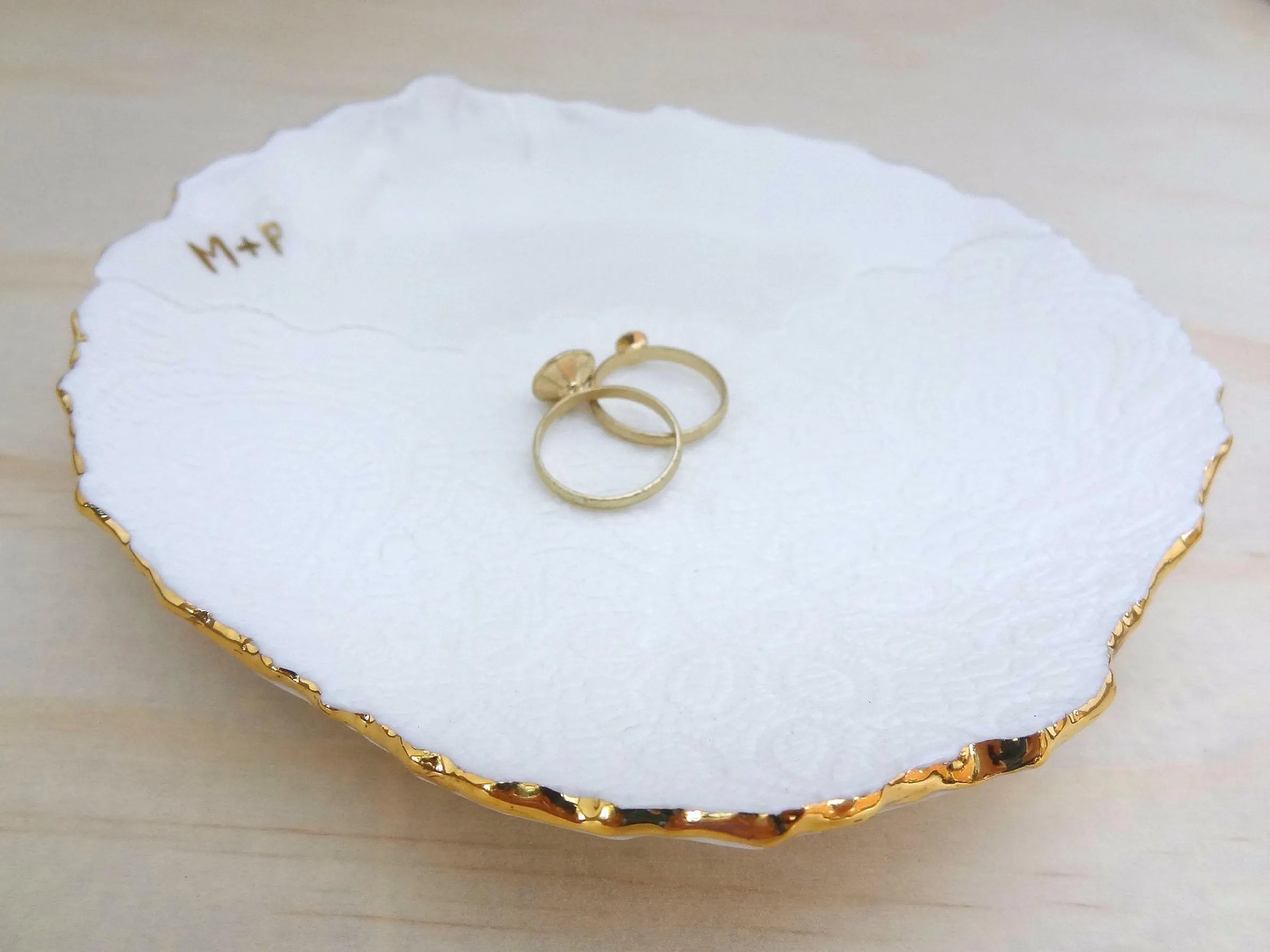 Personalised ring dish with gold or silver initials and rim, Custom Wedding Gift, Anniversary Gift