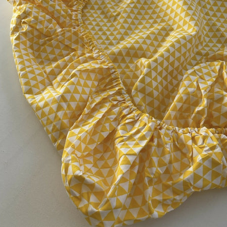 Cot Sheet / Fitted / Sunflower Yellow Triangles