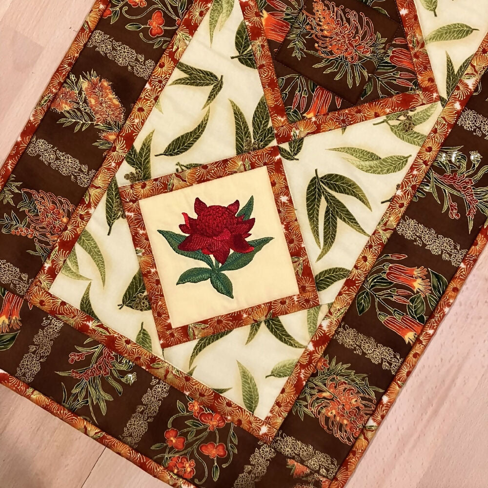 table-runner-handmade-Australia-native-waratah_7