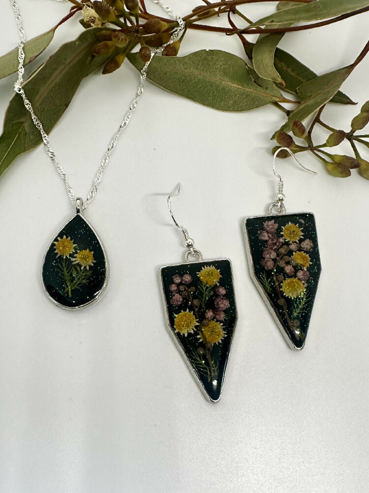 Australian Handmade Flower Resin Earrings