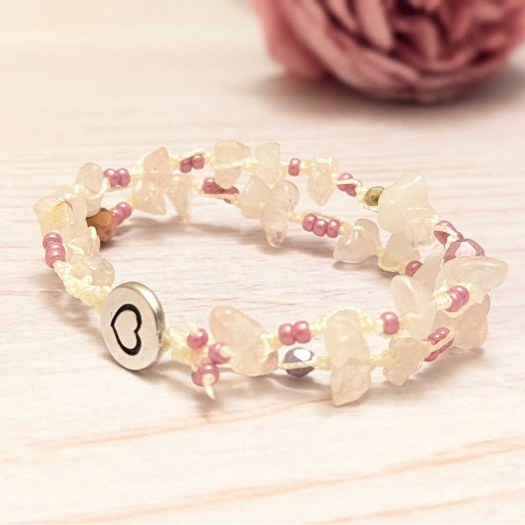 Crystal healing bracelet | Rose quartz gemstones | Hand knotted macrame | One of a kind | Heart chakra balance