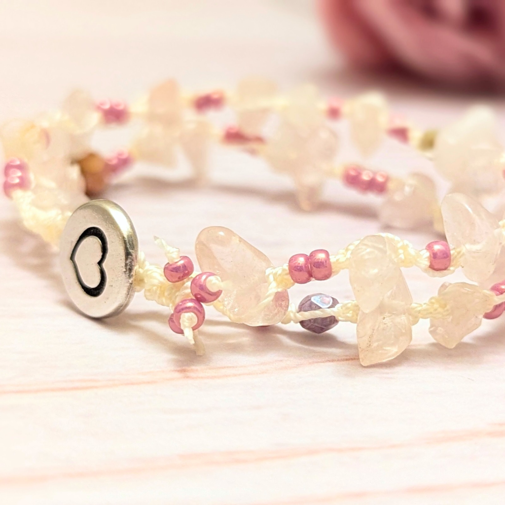 Rose quartz healing bracelet - Modern January birthstone - OOAK - Size small