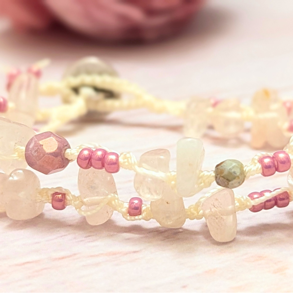 Rose quartz healing bracelet - Modern January birthstone - OOAK - Size small