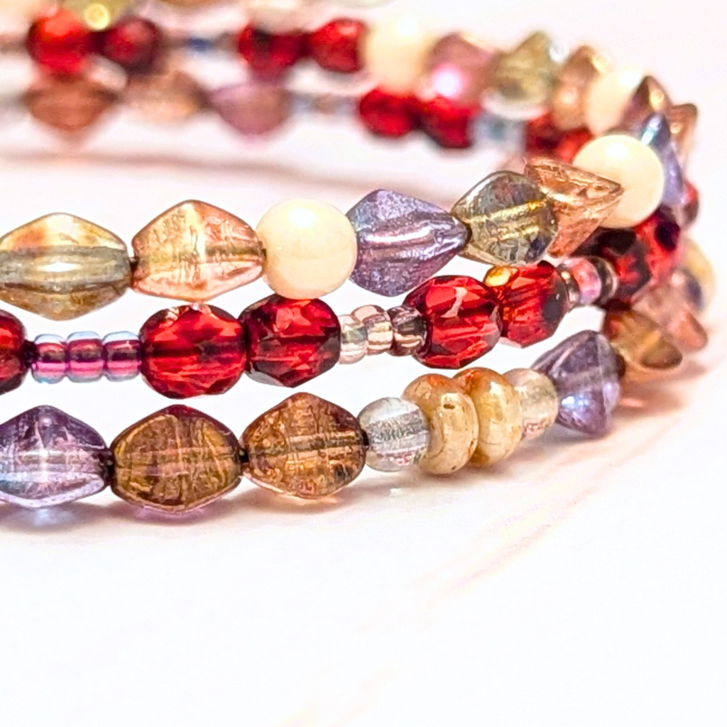 Beaded wire bracelet | Shimmering red beads and glass pearls | Unique | One of a kind design | Minimalist boho