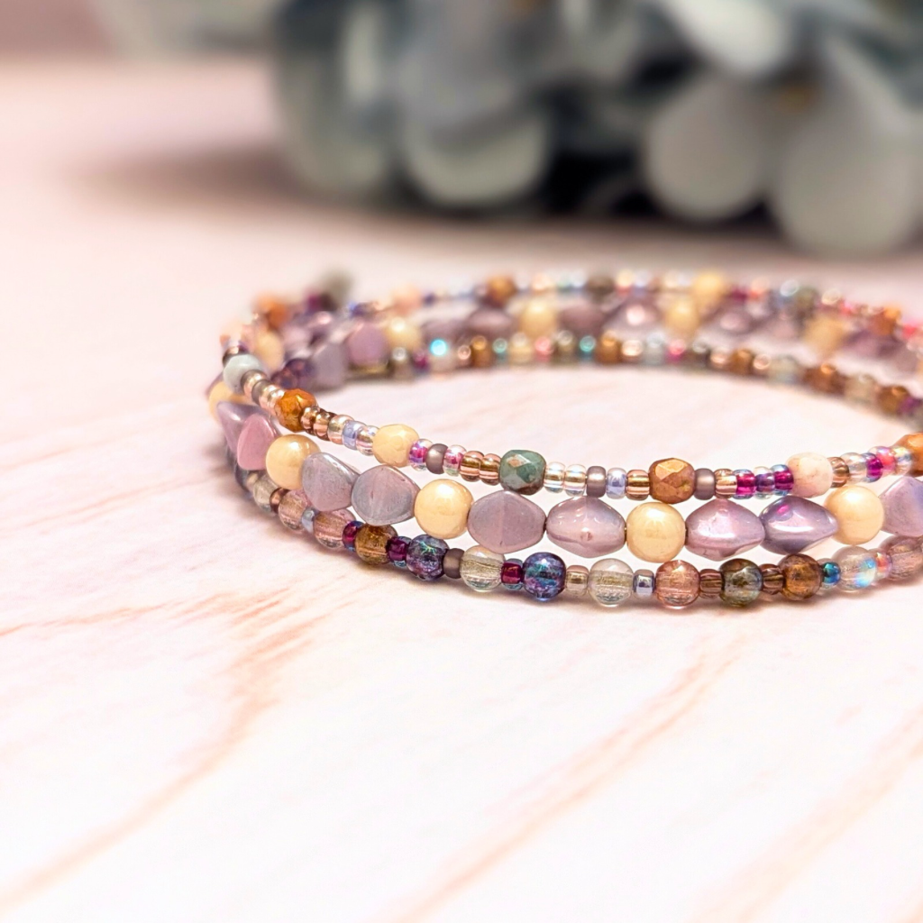 Beaded wire bracelet | Glass pearls and beads | Unique | One of a kind design | Minimalist boho