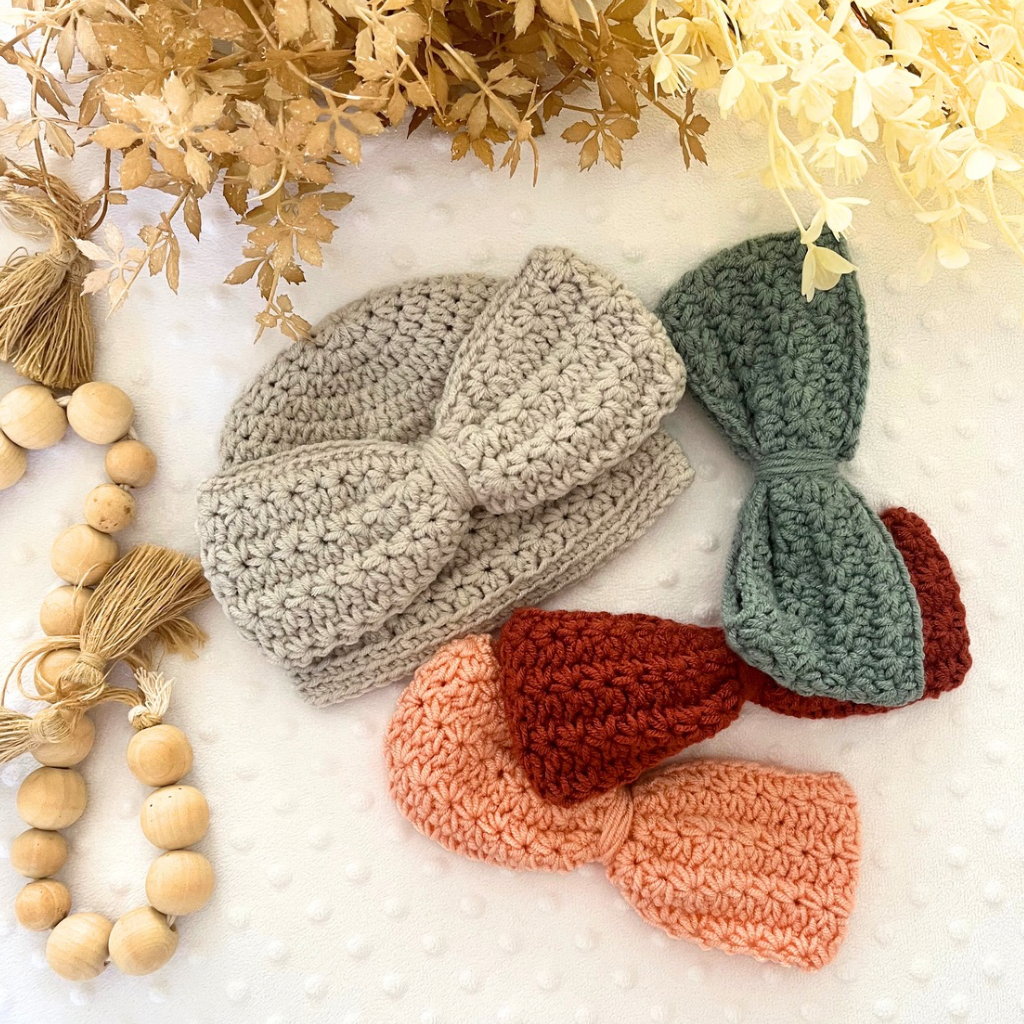 Handmade Crochet Baby Hat With Clip On Bows - Big Bow Crochet Baby Hat