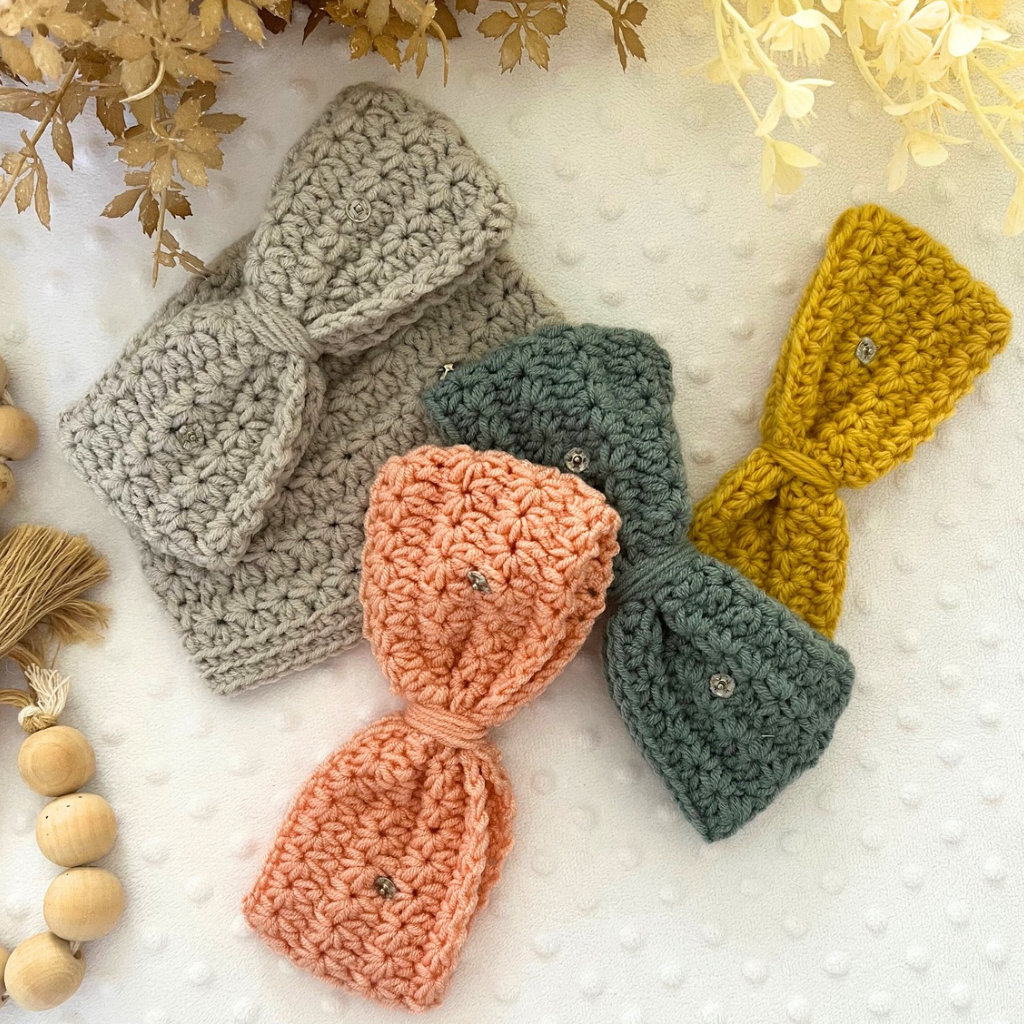 Handmade Crochet Baby Hat With Clip On Bows - Big Bow Crochet Baby Hat