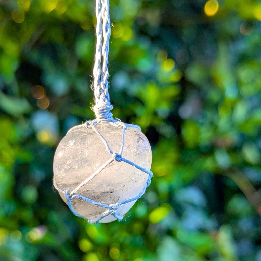 Gemstone necklace | Tibetan quartz | Hemp | One of a kind | Intention - Clarity